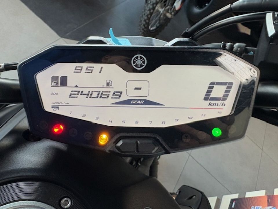YAMAHA MT-07 FULL POSSIBILITE A2 78€/MOIS GTIE 12 MOIS ENTRETIEN A JOUR 4