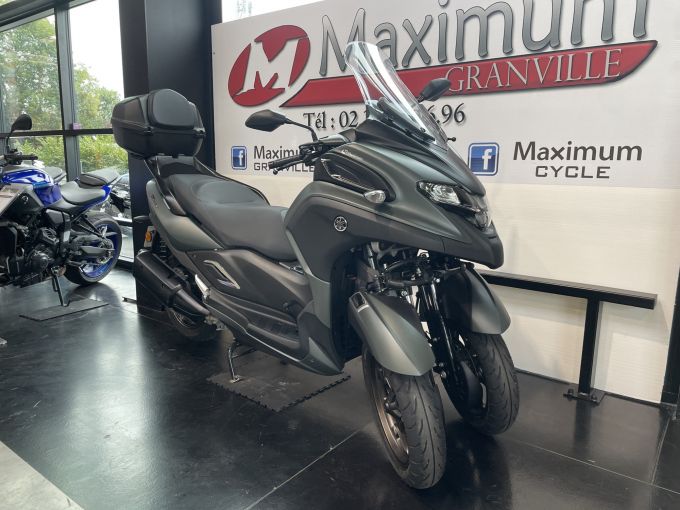 YAMAHA TRICITY 300 4