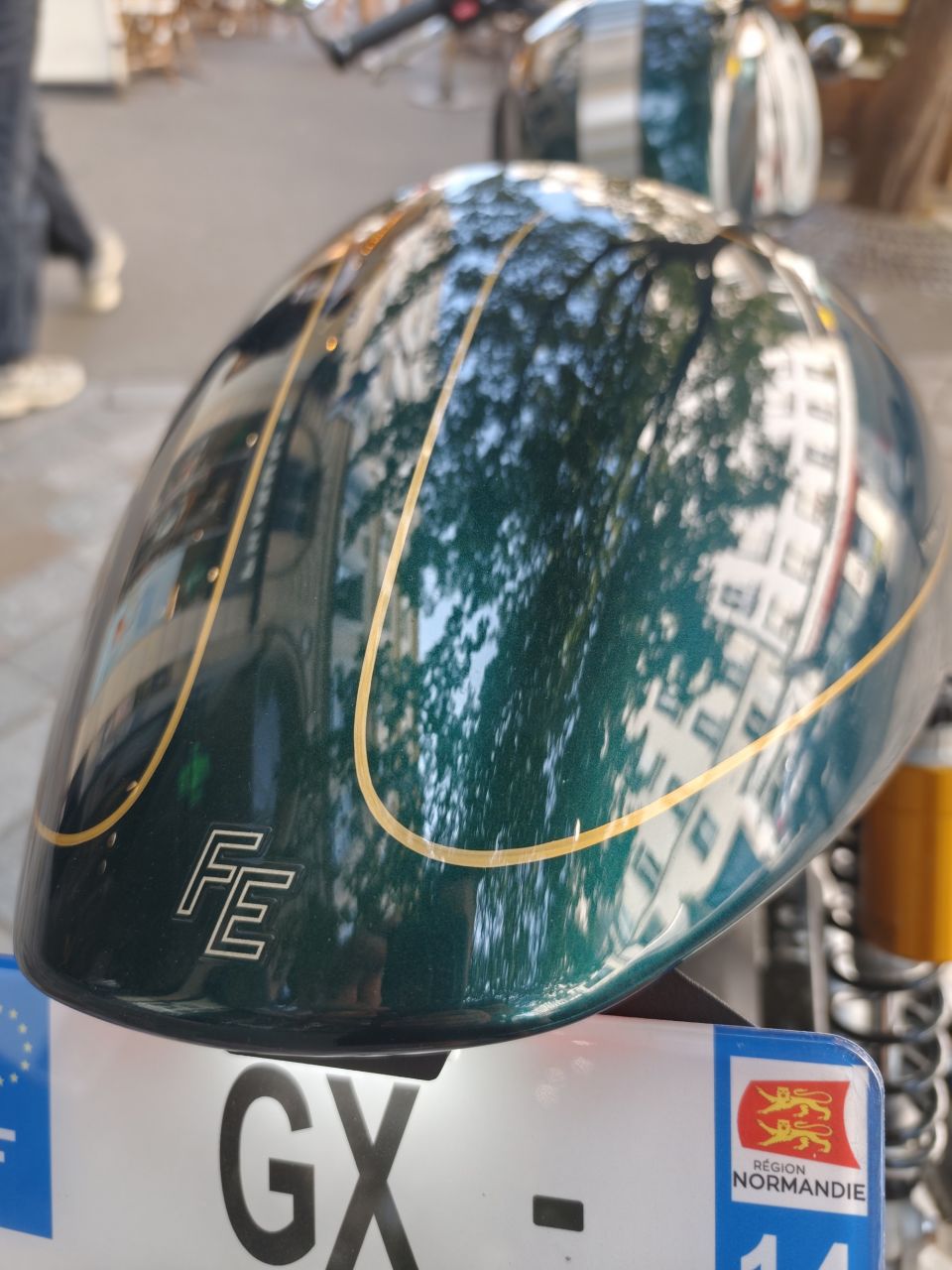 TRIUMPH THRUXTON 1200 4