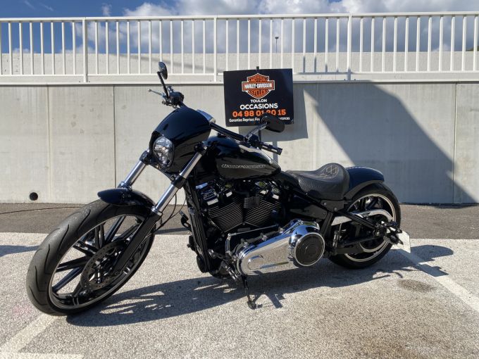HARLEY-DAVIDSON SOFTAIL BREAKOUT 1745 4