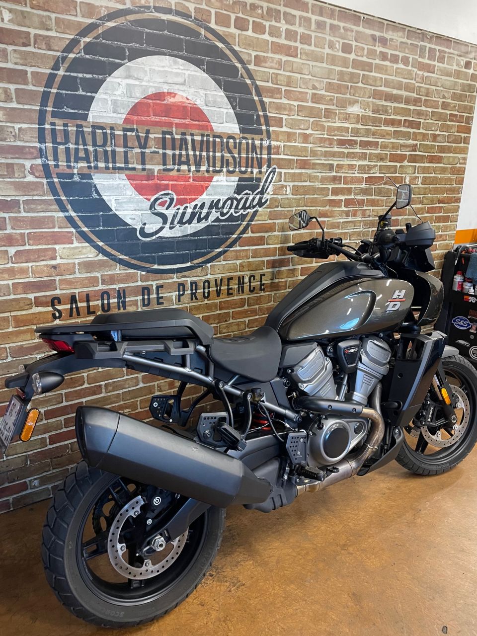 HARLEY-DAVIDSON ADVENTURE PAN AMERICA 1250 4