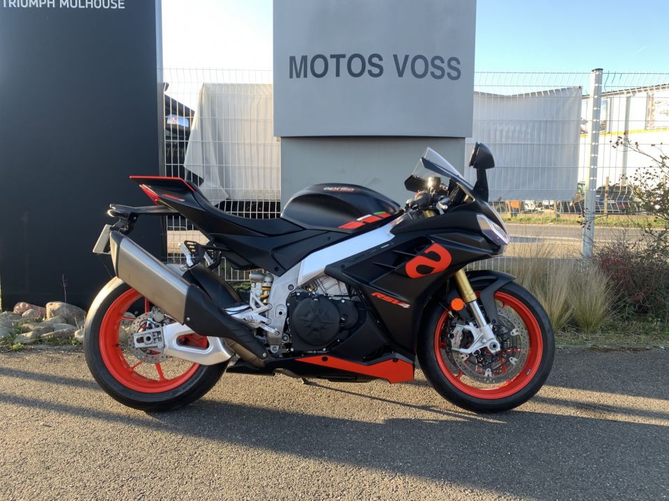 APRILIA RSV4 1100 4