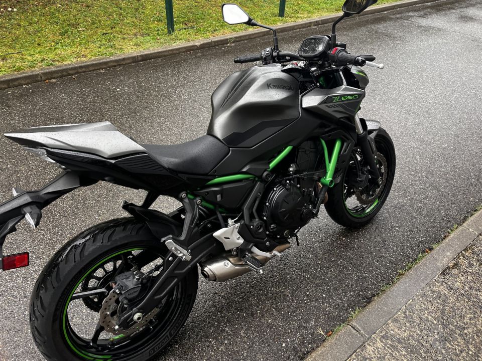 KAWASAKI Z 650 4