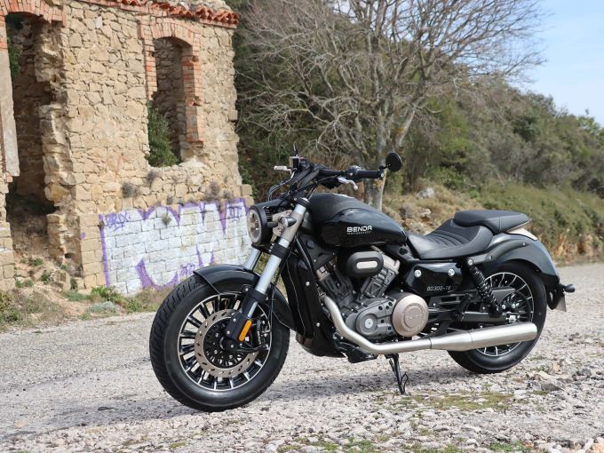 BENDA MOTOR 125 rock 4
