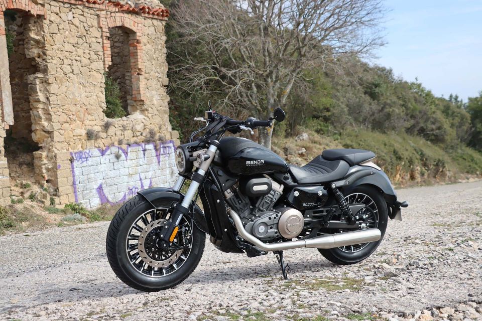 BENDA MOTOR 125 rock 4