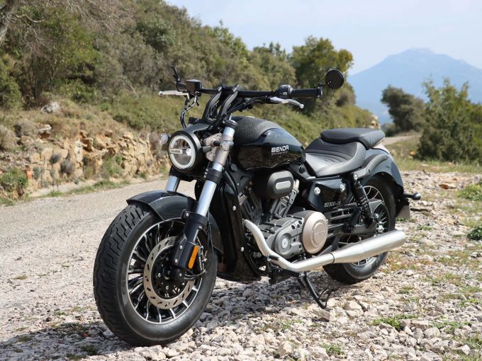 BENDA MOTOR 125 rock 4
