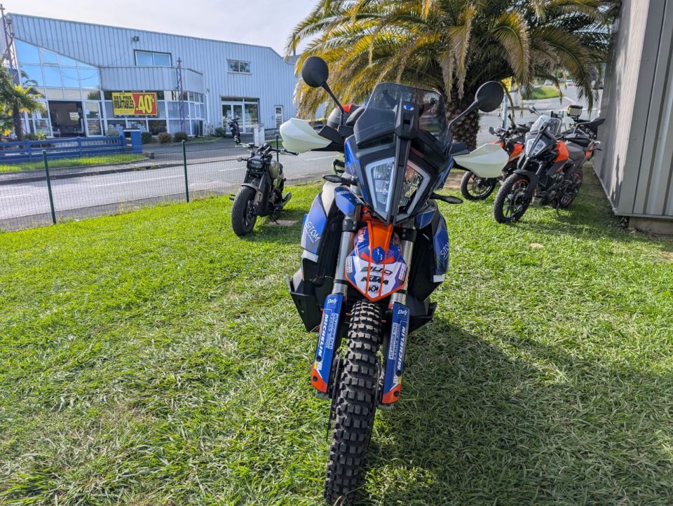 KTM 890 ADVENTURE R 4