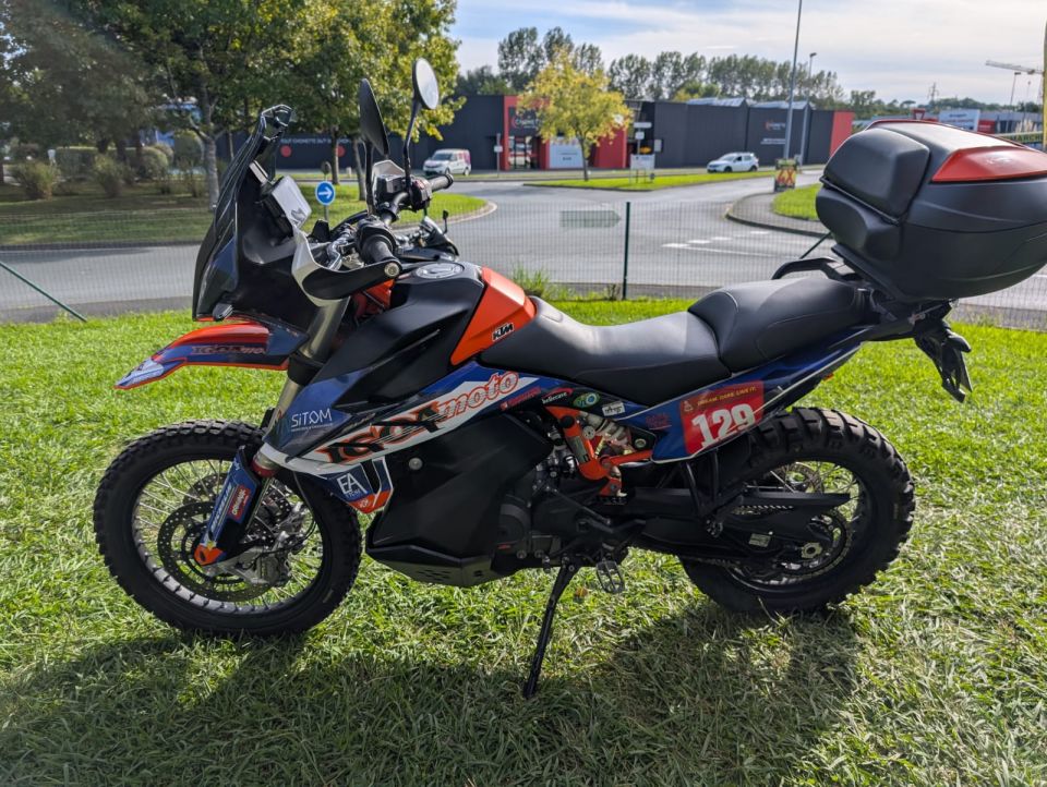KTM 890 ADVENTURE R 4