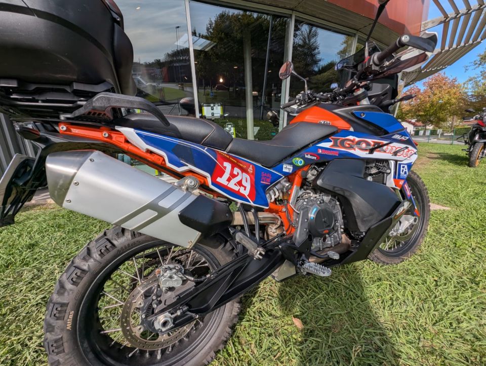 KTM 890 ADVENTURE R 4
