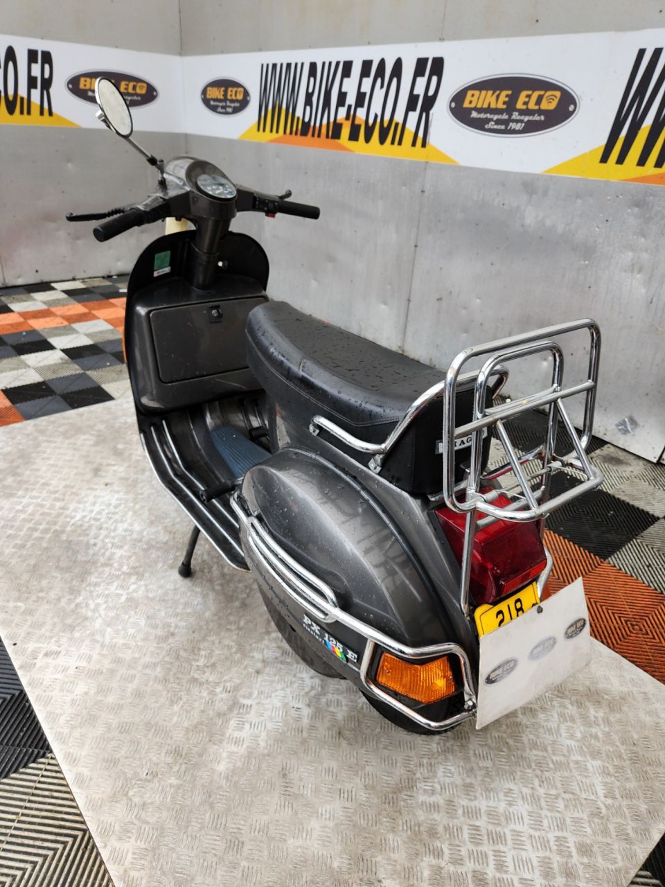 PIAGGIO VESPA 4