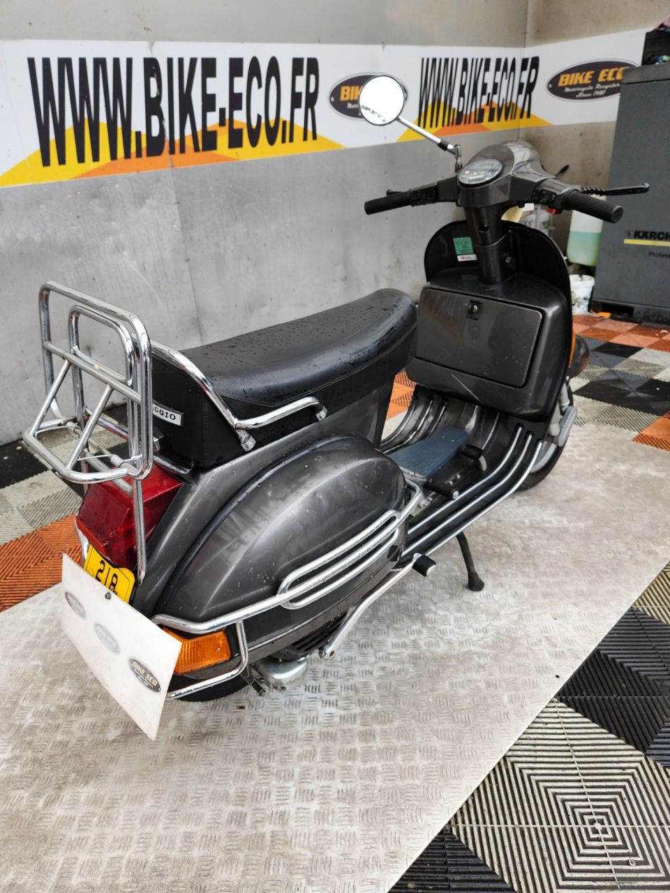 PIAGGIO VESPA 4