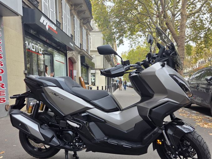 HONDA ADV 350 4