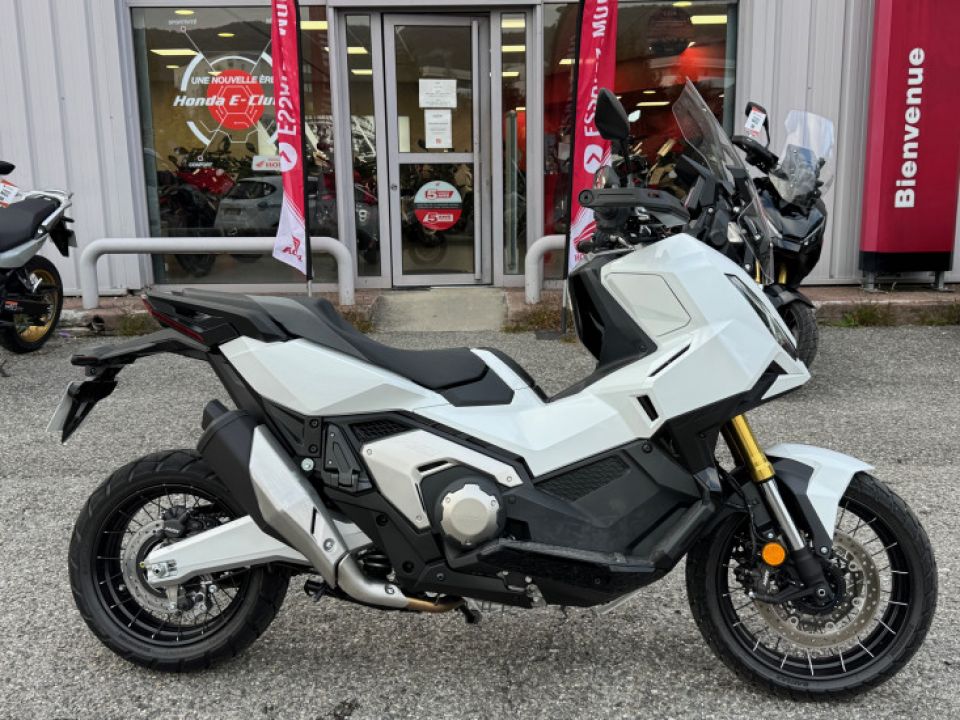 HONDA X-ADV 750 4