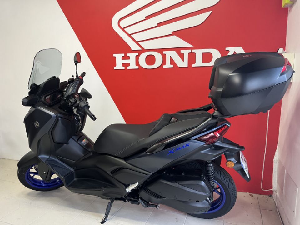 YAMAHA XMAX 300 4