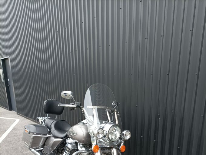 HARLEY-DAVIDSON TOURING ROAD KING 1745 4