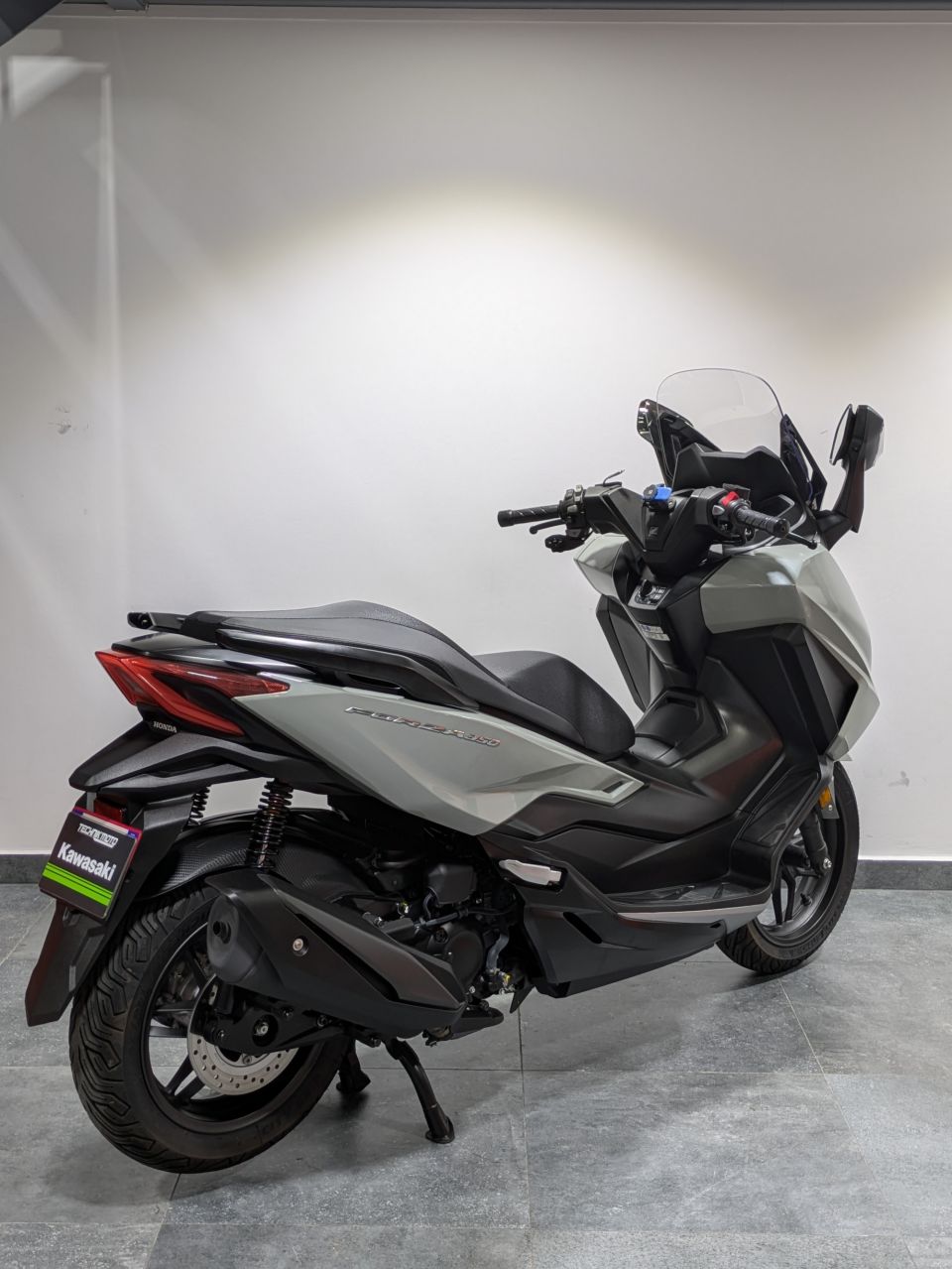 HONDA NSS FORZA 350 4