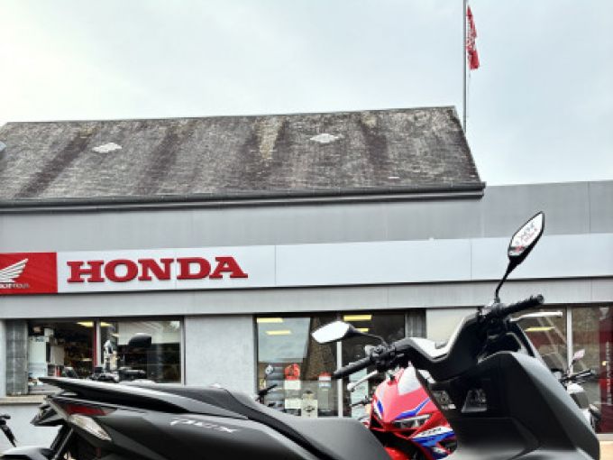 HONDA PCX 125 4