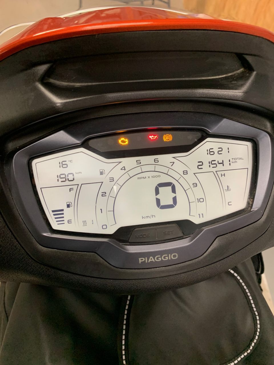 PIAGGIO BEVERLY 400 4