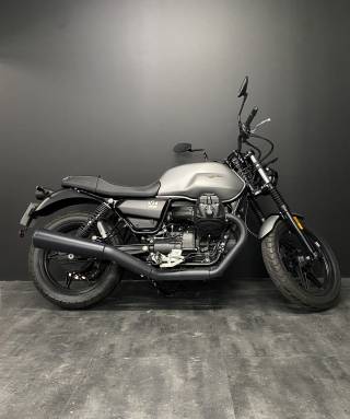 MOTO GUZZI V7 STONE - 2023