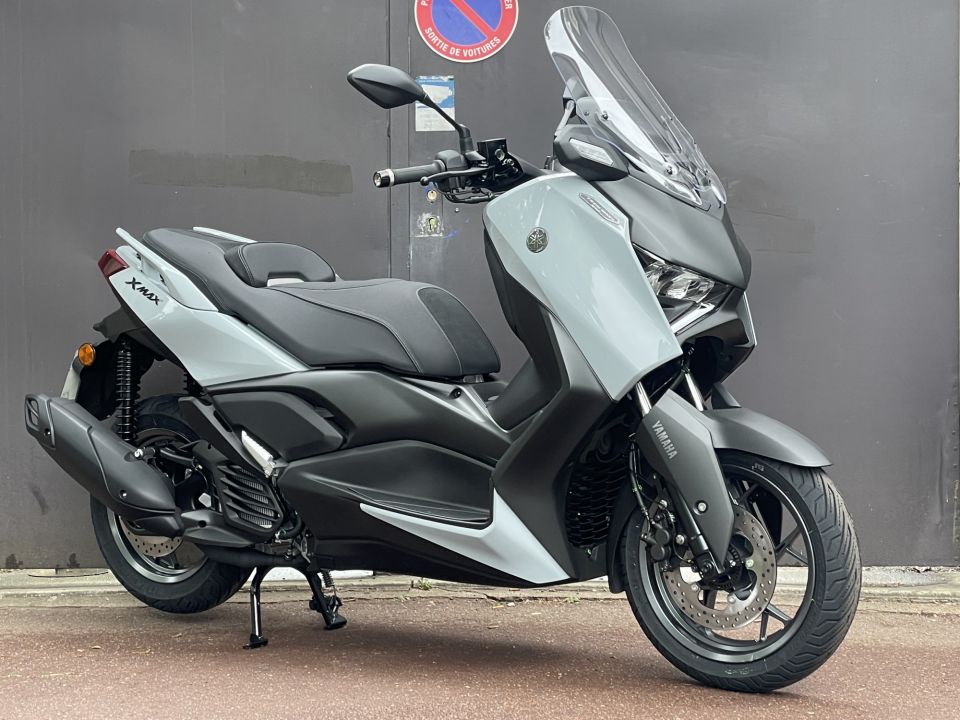 YAMAHA XMAX 300 TECH MAX TECHMAX - 821KM - GARANTIE CONSTRUCTEUR 4