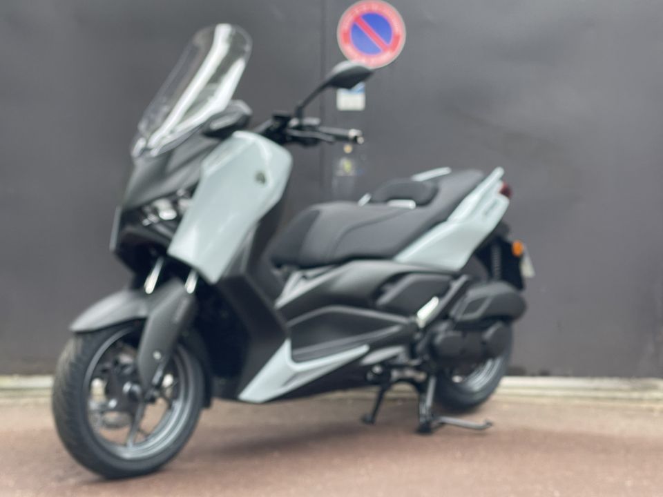 YAMAHA XMAX 300 TECH MAX TECHMAX - 821KM - GARANTIE CONSTRUCTEUR 4