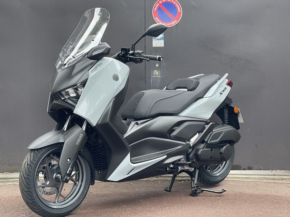 YAMAHA XMAX 300 TECH MAX TECHMAX - 821KM - GARANTIE CONSTRUCTEUR 4