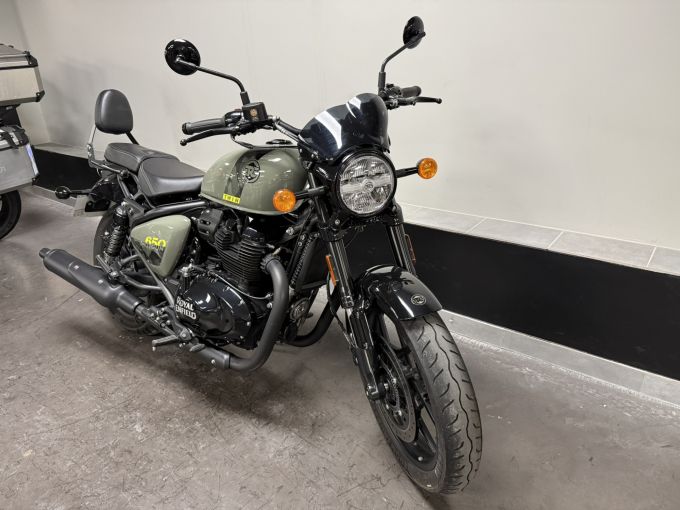 ROYAL ENFIELD SHOTGUN 650 4