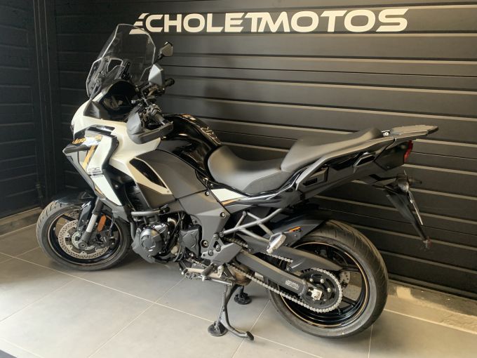 KAWASAKI VERSYS 4