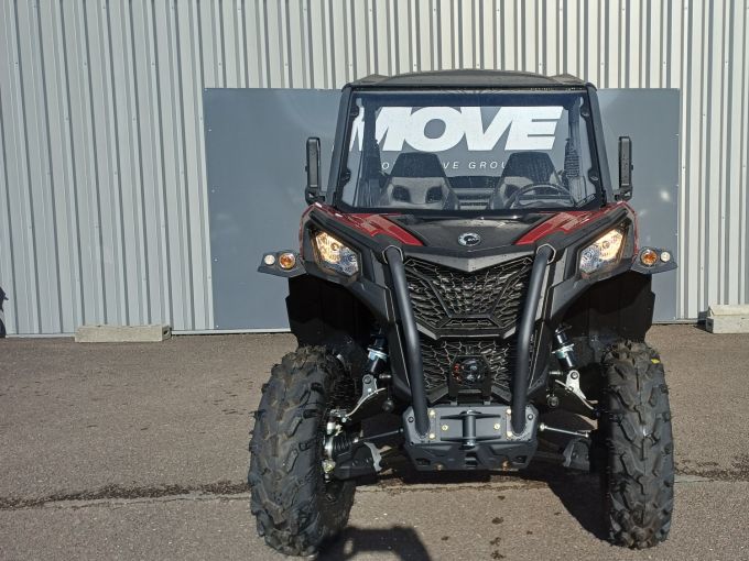 CAN-AM MAVERICK 4