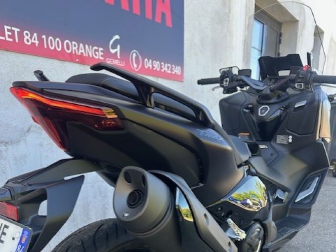 YAMAHA XP T-MAX 560 TECH MAX 4