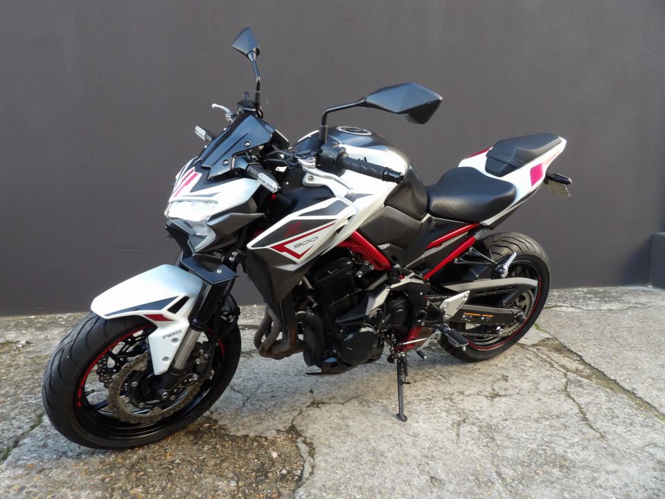 KAWASAKI Z 900 4