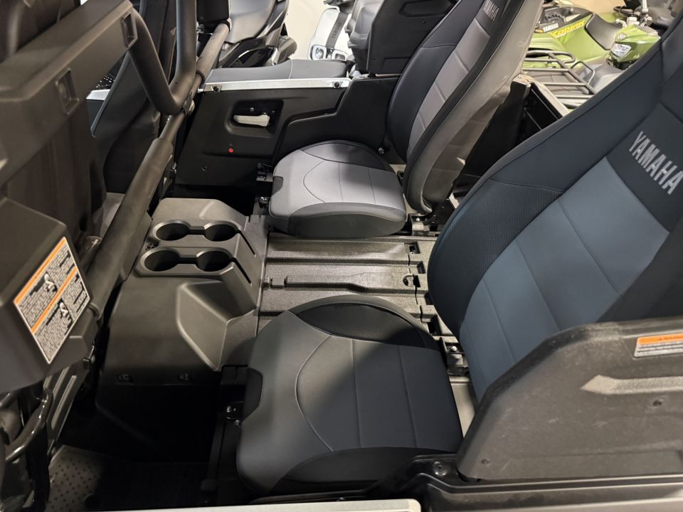 YAMAHA WOLVERINE 1000 RMAX 4