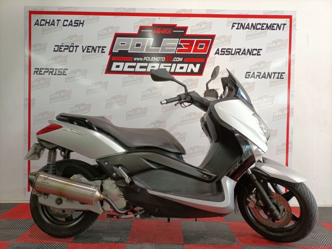 YAMAHA X-MAX 125 4