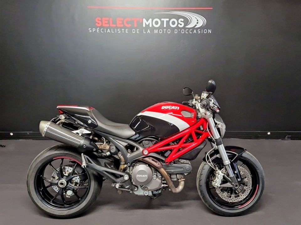 DUCATI 796 MONSTER 4
