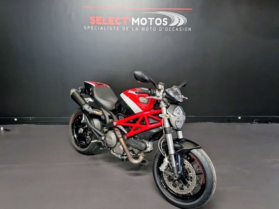 DUCATI 796 MONSTER 4