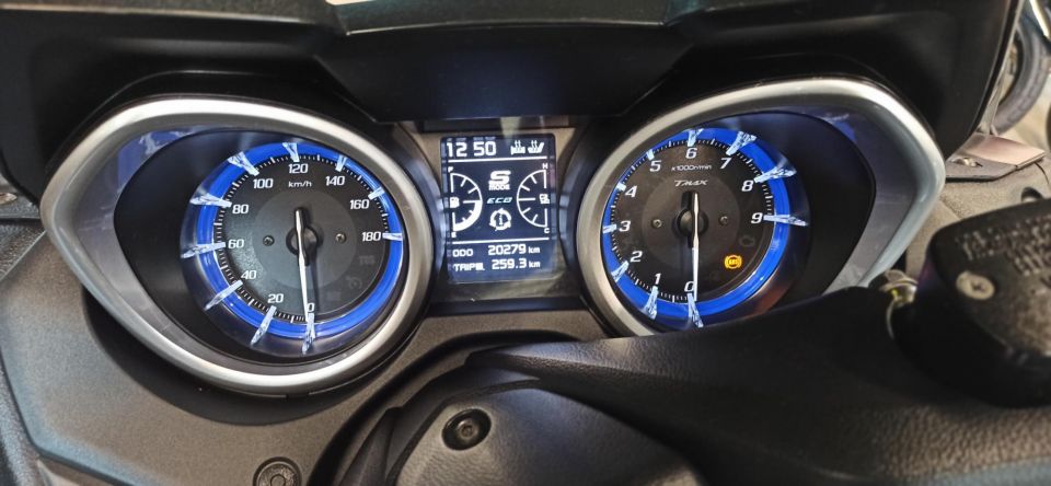 YAMAHA XP T-MAX 530 DX 4