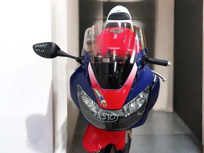 HONDA CBR 900 RR 4