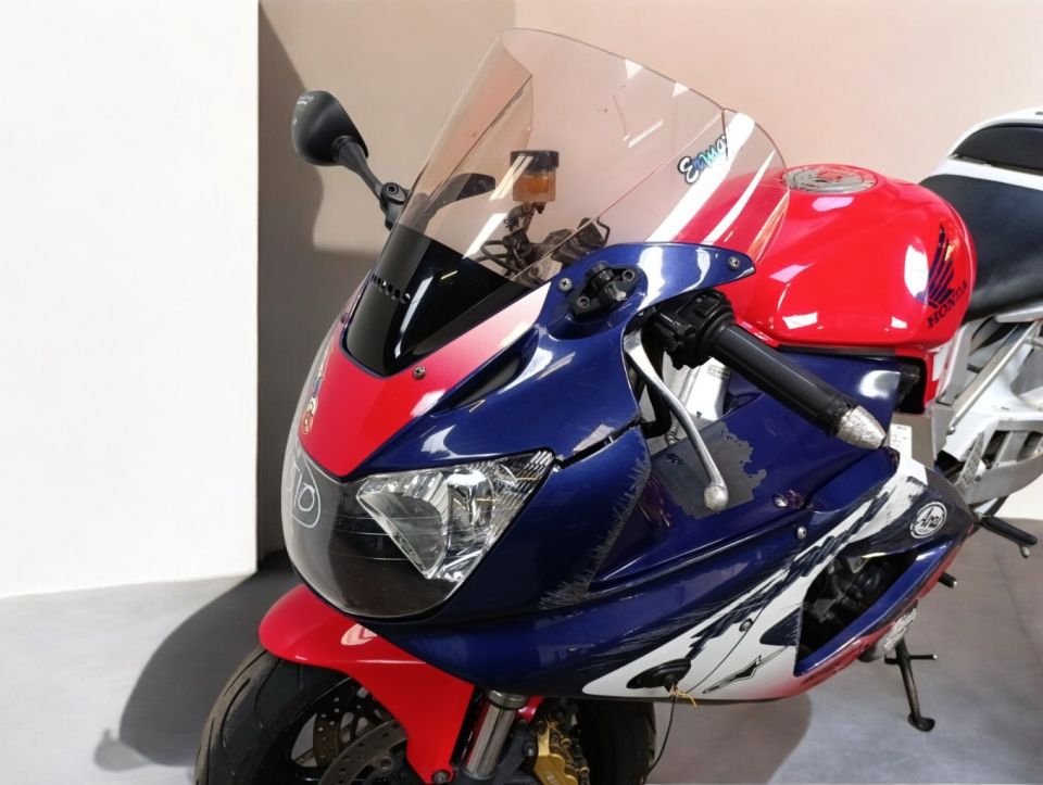 HONDA CBR 900 RR 4