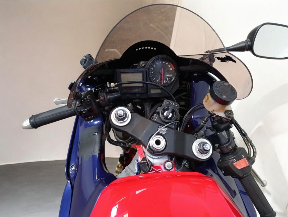HONDA CBR 900 RR 4