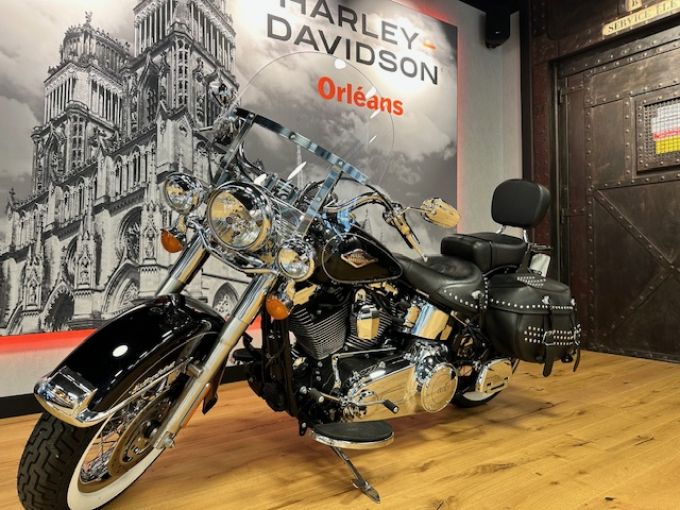 HARLEY-DAVIDSON SOFTAIL HERITAGE 1690 CLASSIC 4