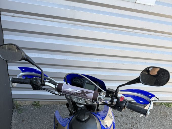 YAMAHA XT 660R 4