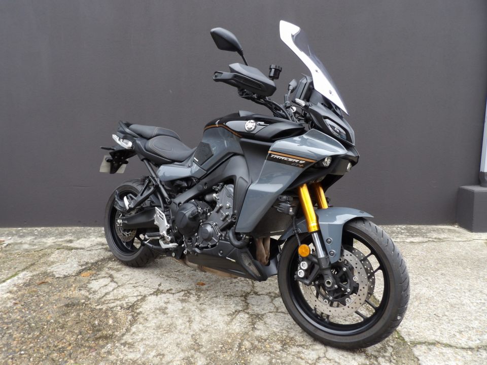 YAMAHA TRACER 9 GT+ 4