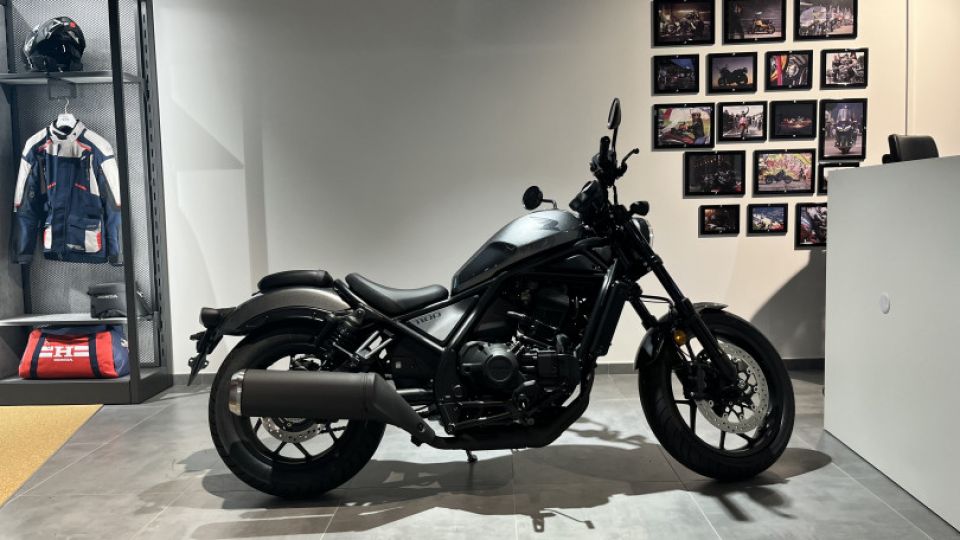 HONDA CMX1100 Rebel DCT 4