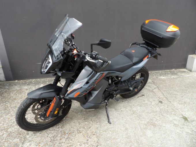 KTM 890 ADVENTURE 4