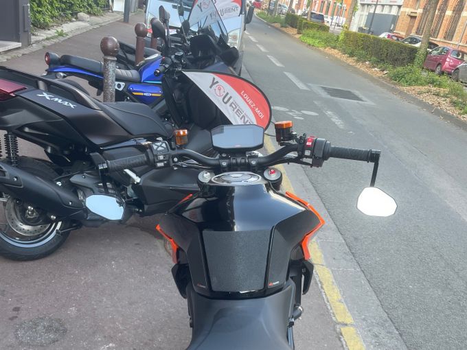 KTM 1290 SUPER DUKE R 4