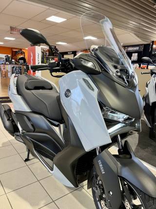 YAMAHA X-MAX 125 TECH MAX - 2025