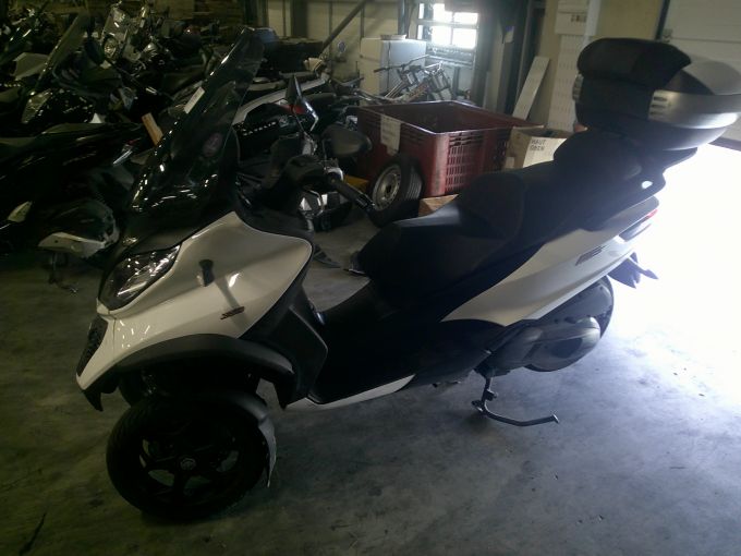 PIAGGIO MP3 350 ABS/ASR 4
