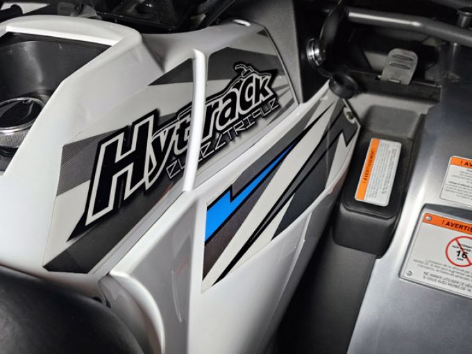 HYTRACK MP4-8 / QUAD ELECTRIQUE 4
