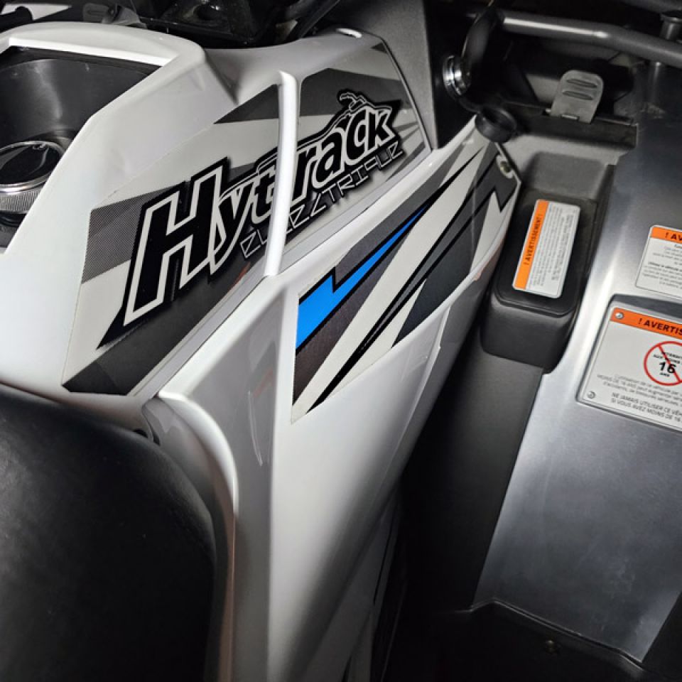 HYTRACK MP4-8 / QUAD ELECTRIQUE 4