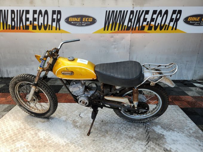 YAMAHA CT 175 4